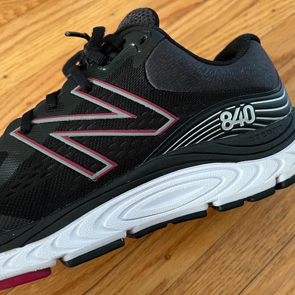 New Balance Black and Red Athletic Sneakers - Picture 12 of 13